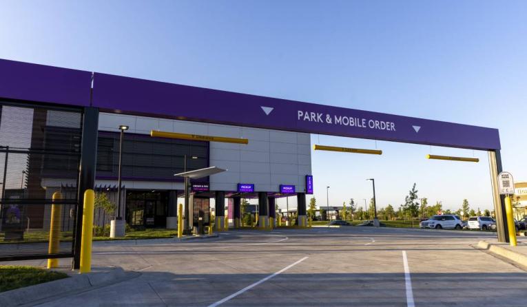 3 Ways Digital is Changing the Drive-Thru Experience